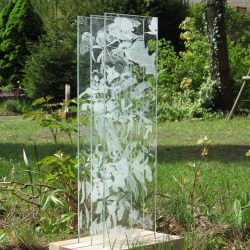 Andrea J Grote, O.T. (withering), 2015, multi media, 50 x 80 x 35 cm, Seitenansicht