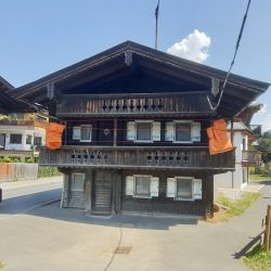 ÜberEck - HAus 48 Künstlerische Intervention, Kirchberg, 2025