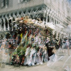 Andrea J.Grote, O.T. (living sculptures IV, 30.6.2022, 1min), 2023